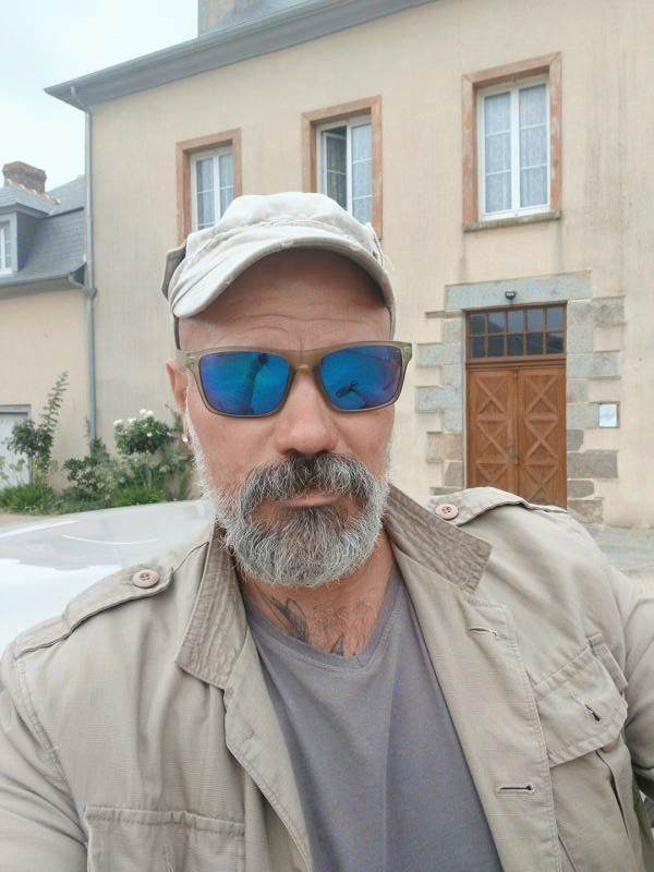 Aurel  43 ans Grand Fougeray