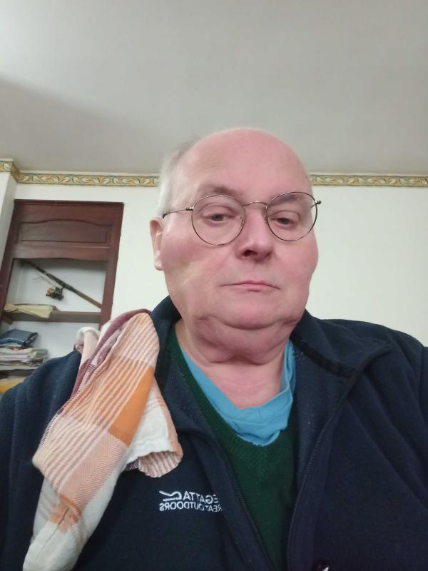 Philippe 74 ans Carentoir