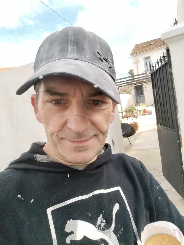 Laurent  52 ans marseille 7eme arrondisse