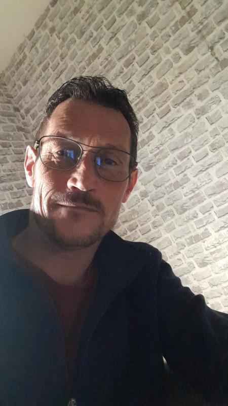 Xavier xaille 44 ans Grand Couronne