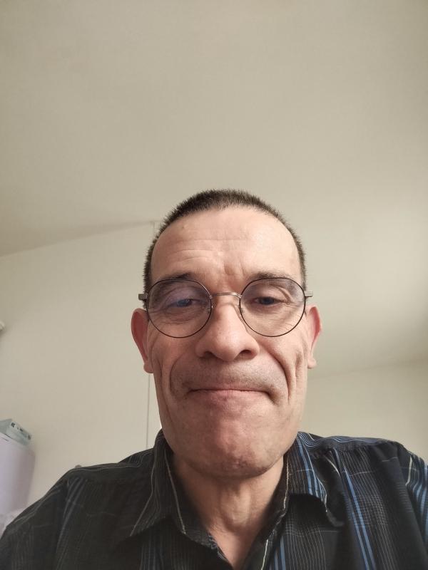 Christian 53 ans Vernon