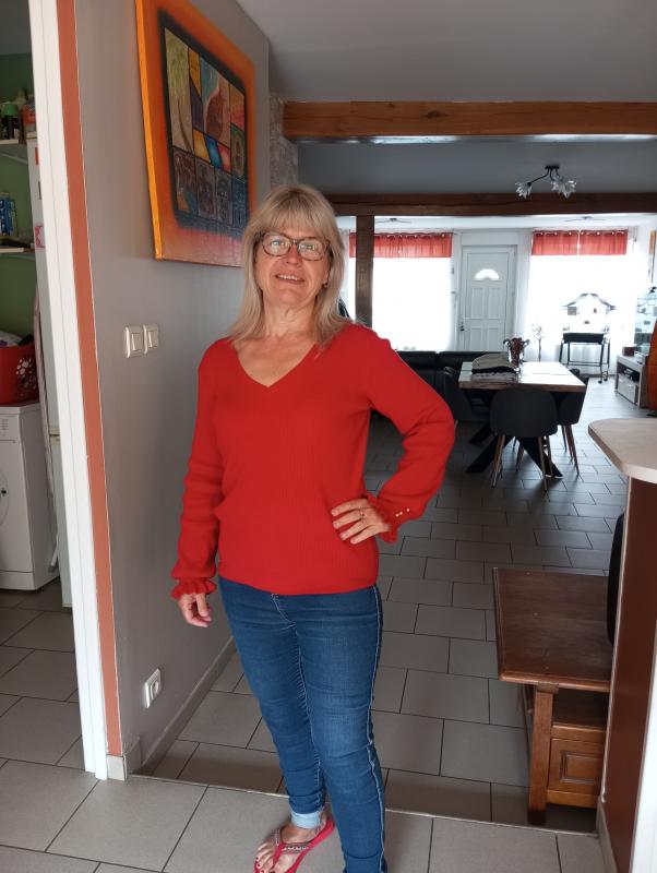 lucie 55 ans Château l'Abbaye