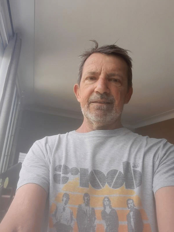 Christophe  58 ans Indret