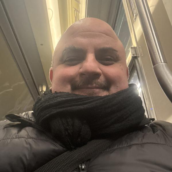 micas999 43 ans Clichy sous Bois