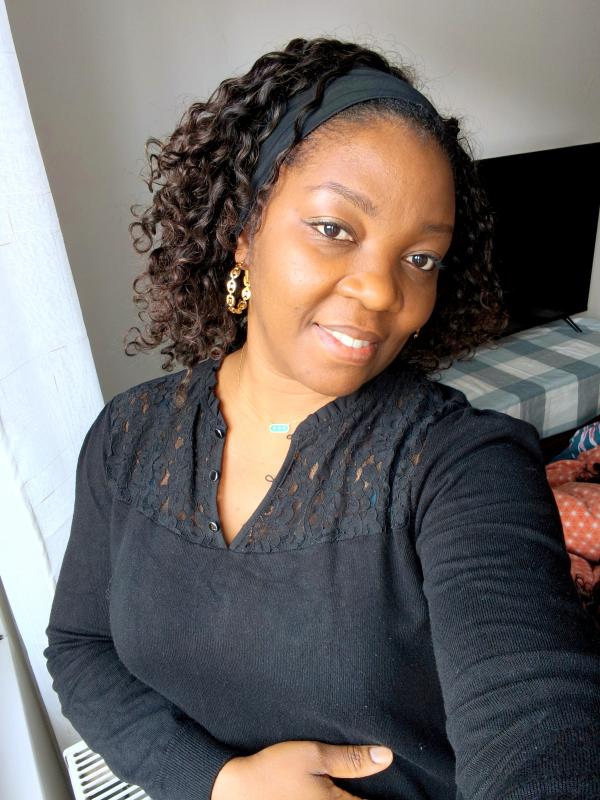 Nadine 38 ans Saint Étienne