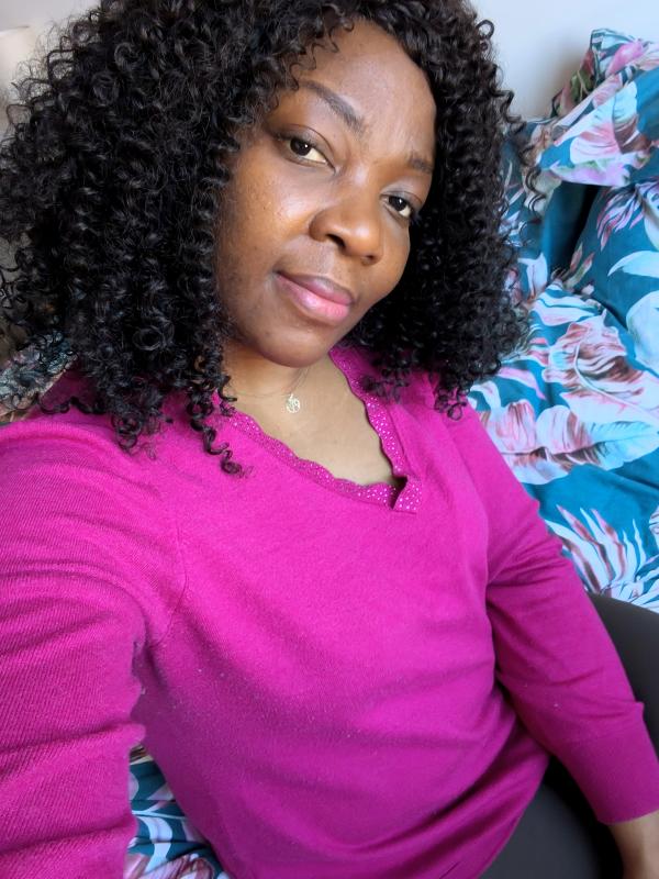 Nadine 38 ans Saint Étienne