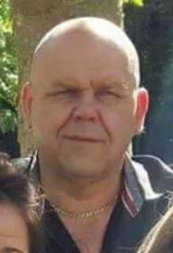 Robert 68 ans Étampes