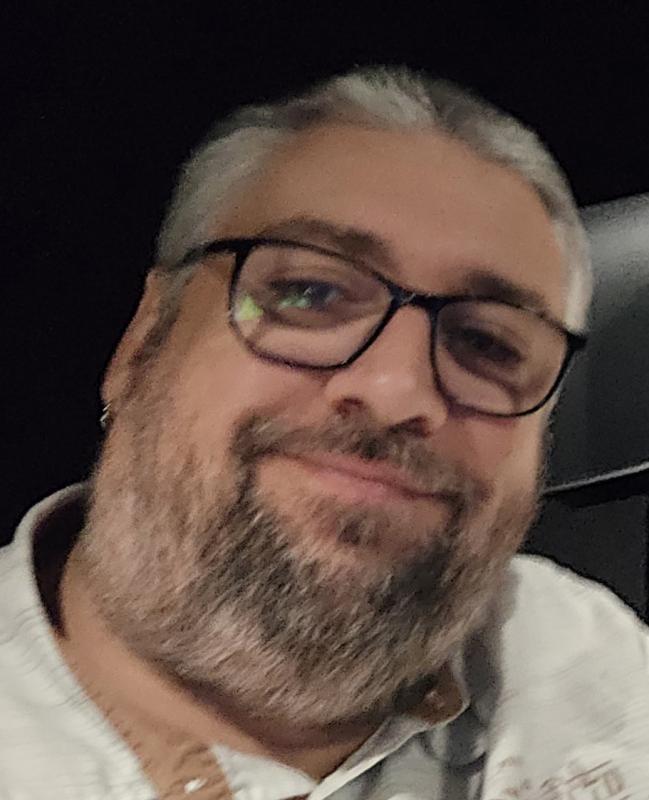 Cyril 42 ans Mornant