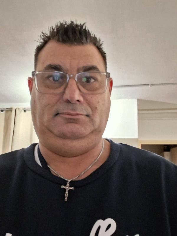 Fredou13 53 ans marseille 12eme arrondiss