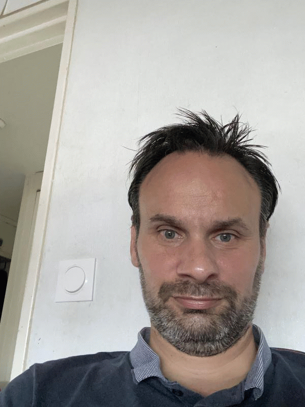 jerome 48 ans Stains