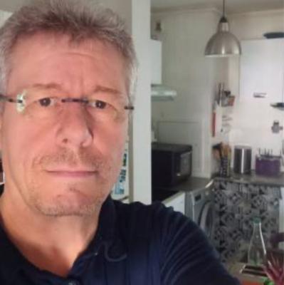 Martin 63 ans Vannes