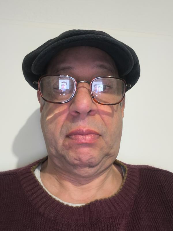 zazou  58 ans Toulouse