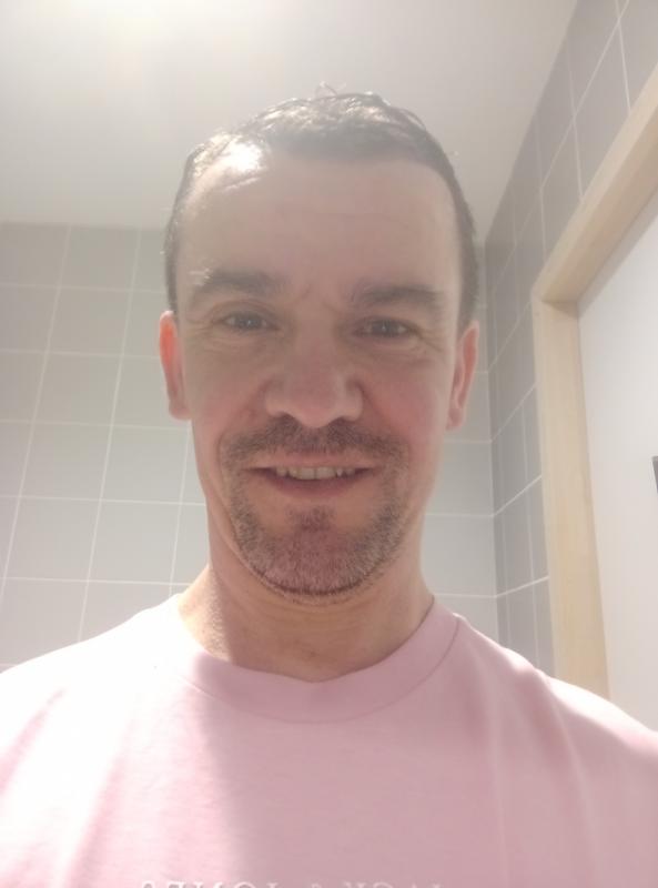 Seb 47 ans Sainghin en Weppes