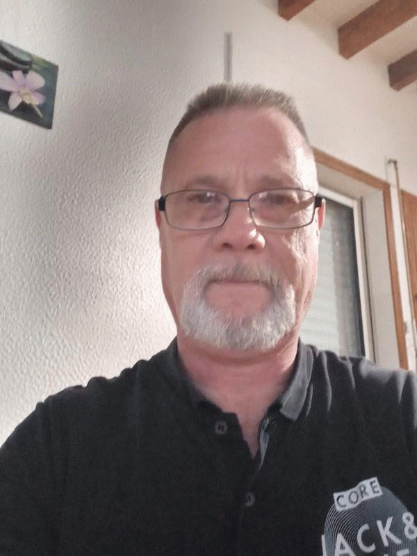 olivier 61 ans Caudebec lès Elbeuf