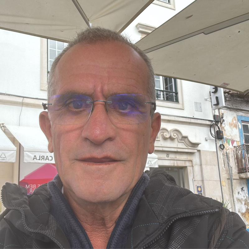 Laurent 13 65 ans Berre l'Étang