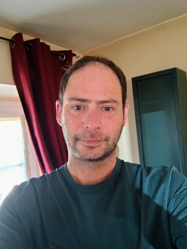 Guillaume  46 ans Pouzauges