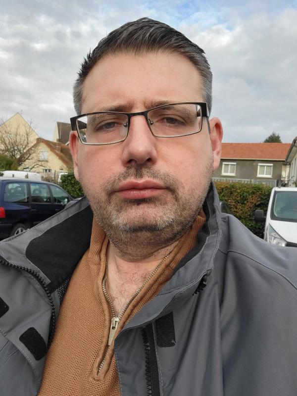 Niko91 41 ans Saint Germain lès Arpajon