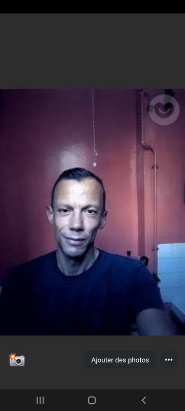 alain 46 ans Courbevoie