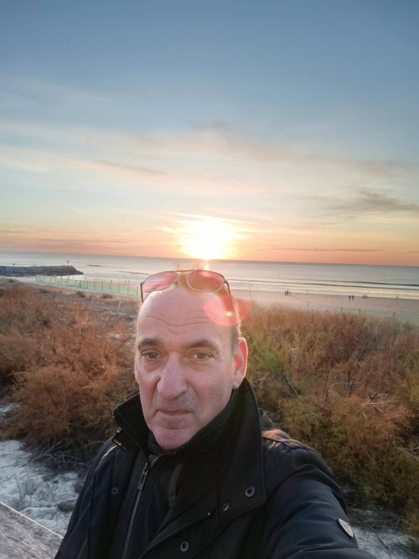 Fred 55 ans Pontenx les Forges