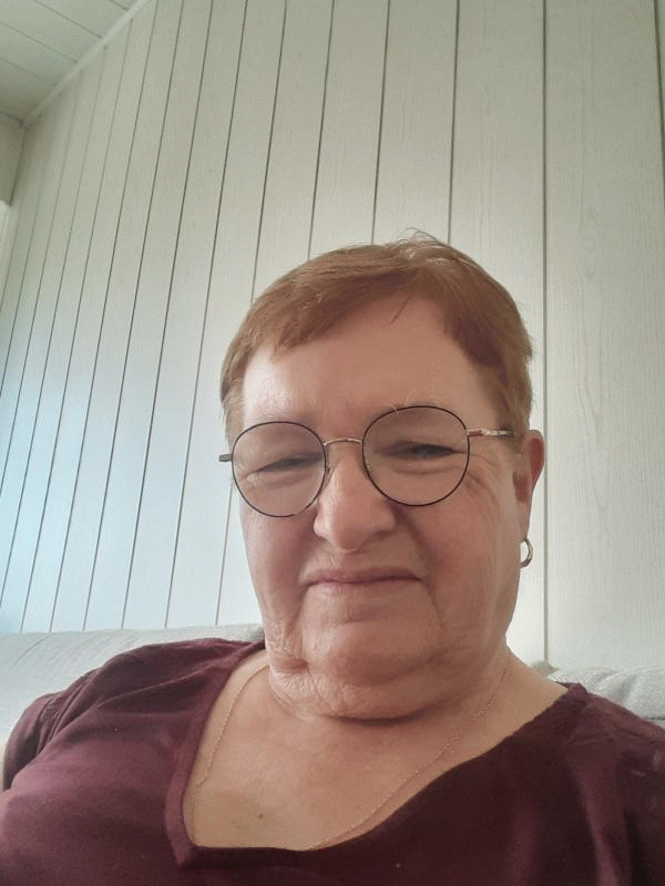 Nanou 69 ans Goux lès Dambelin