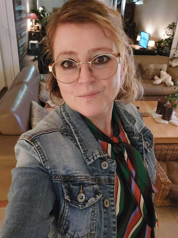 Jeanne 41 ans Châteauroux