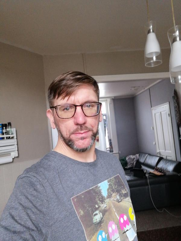 Carl 63 ans Dorignies