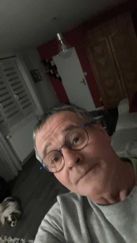 pilou 53 ans Pontorson