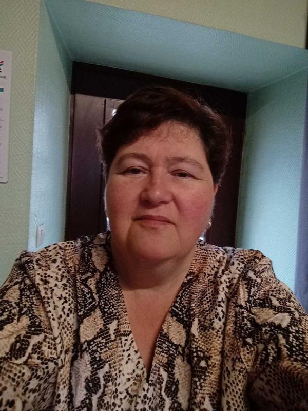 Sylvie 59 ans Sceaux sur Huisne