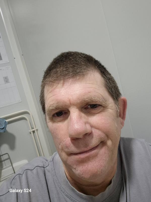 titi77130 58 ans Montereau faut Yonne