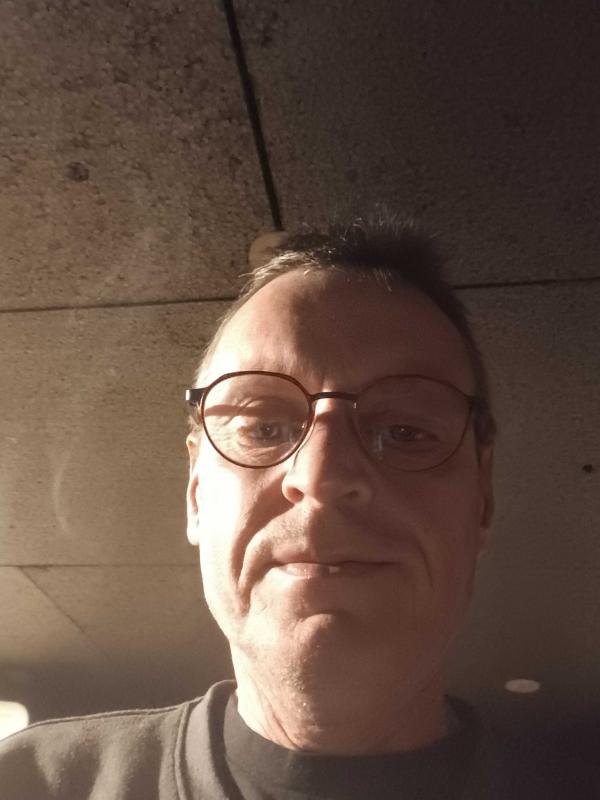 Antoine  52 ans Assé le Bérenger