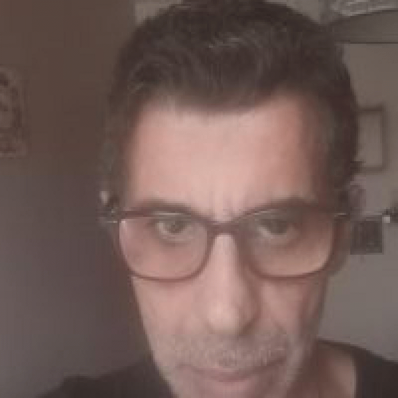 mehdiOF 56 ans paris 13eme arrondissement