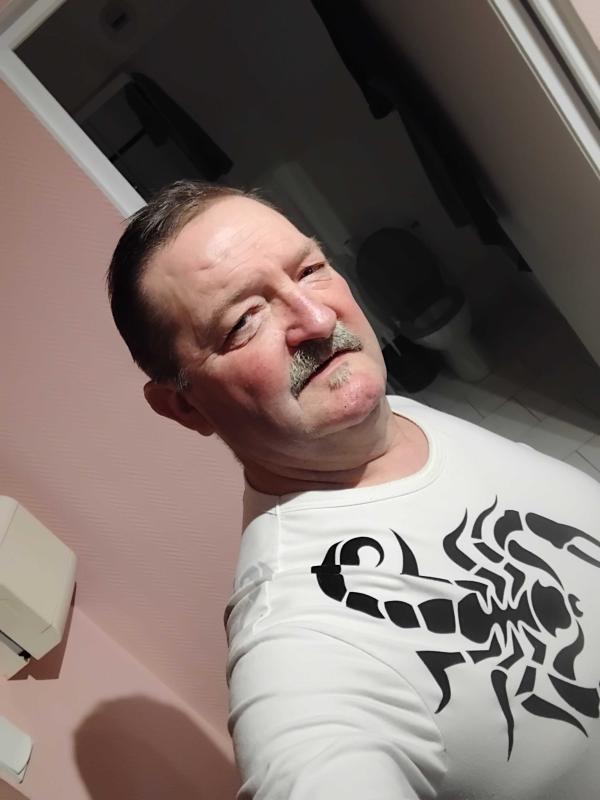 Thierry  59 ans Beauvais