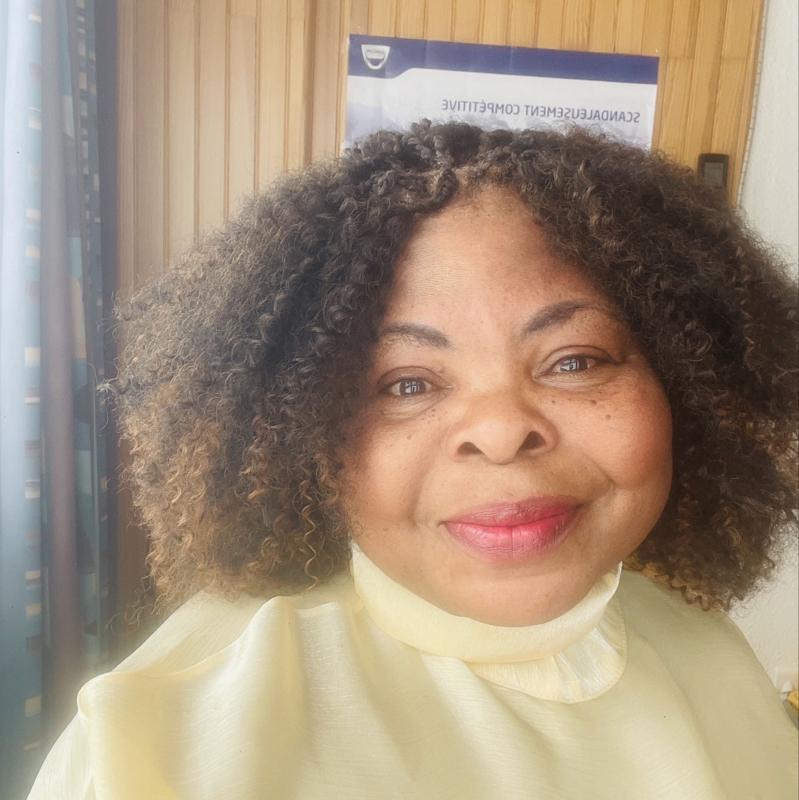 Emilie 55 ans Antibes