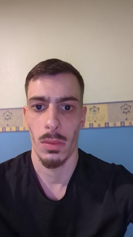 Vincent  28 ans Clermont Ferrand