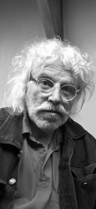 Gilbert 67 ans Querrien