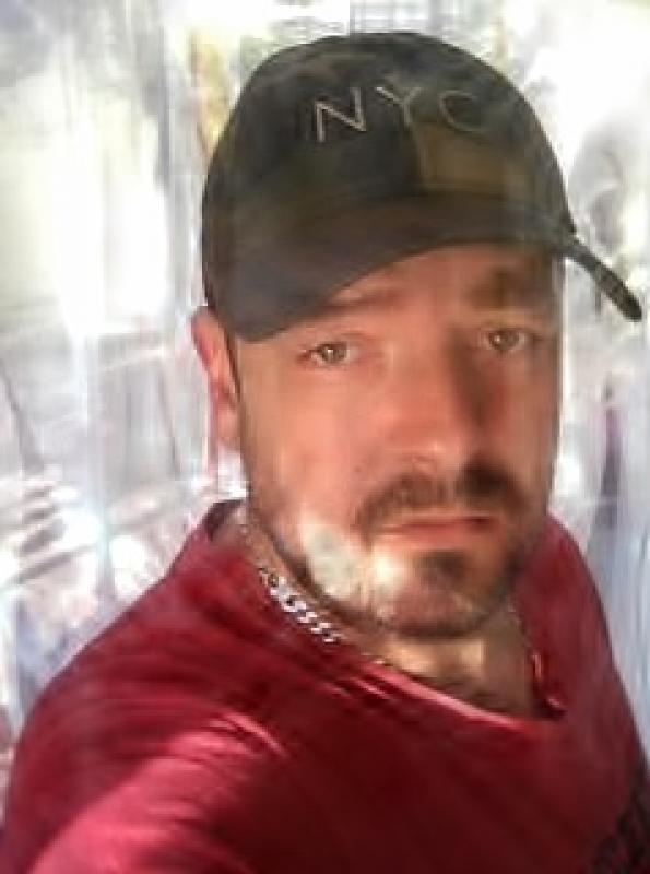 Sylvain 37 ans Craponne sur Arzon