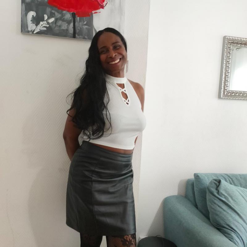 Youlli  58 ans paris 19eme arrondissement