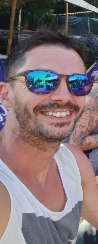 Emmanuel 41 ans Ugine