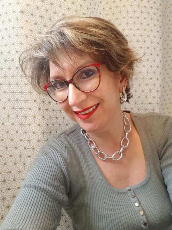 Natacha 55 ans Béhobie