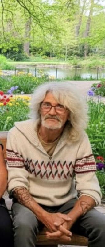 Henri  71 ans Abbaretz