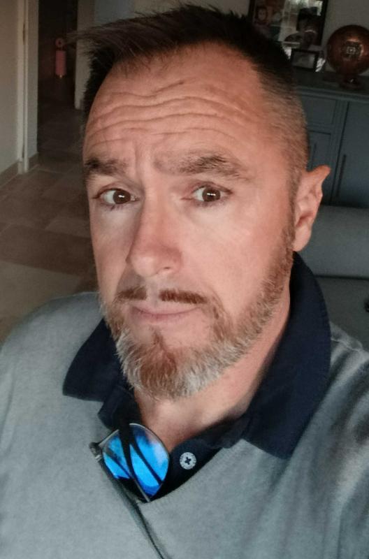 john 49 ans Lencouacq