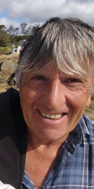 Yves 68 ans Arêches