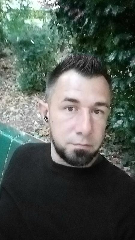 mick 36 ans Bruay la Buissière