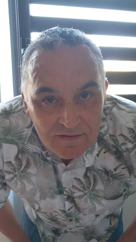 aime 62 ans Conflans Sainte Honorine