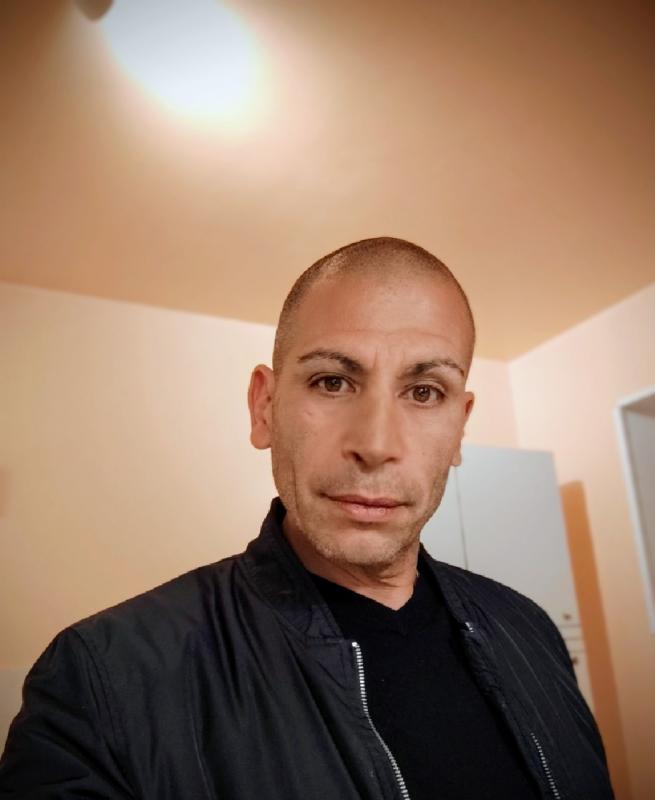 Anthony 48 ans Beaune