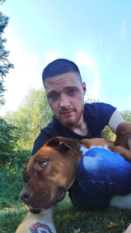 Dylan 31 ans Roubaix