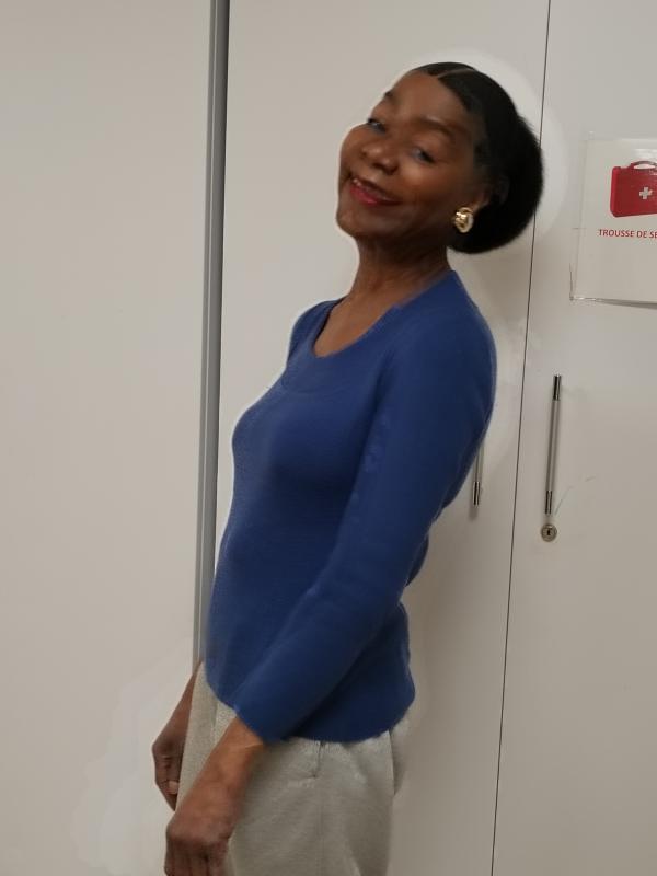 Aminata 66 ans paris 20eme arrondissement
