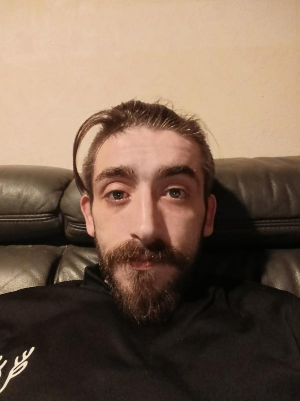 Terry 27 ans Lacaune