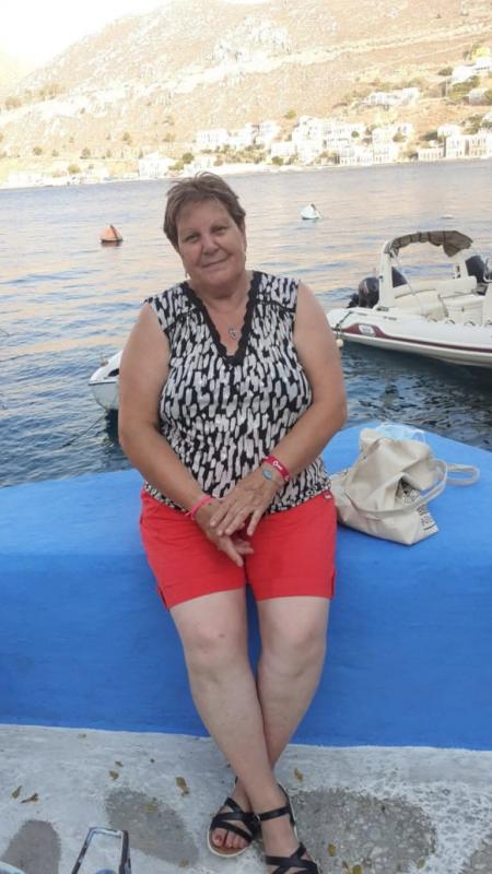 Josiane  74 ans Le Pellerin