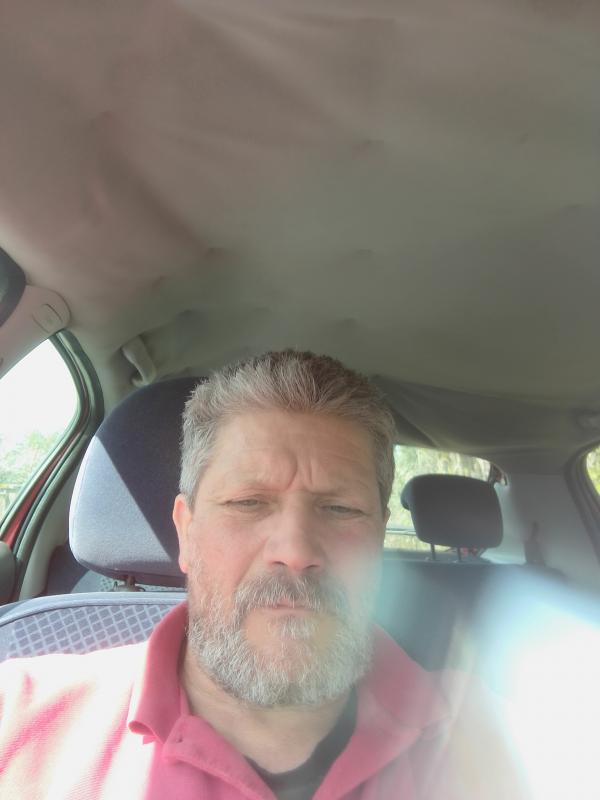 Patrick 57 ans Gouzon